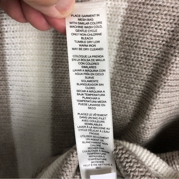 Chico’s Cowl Neck Sweater with Fringe Size 2 - Picture 4 of 7